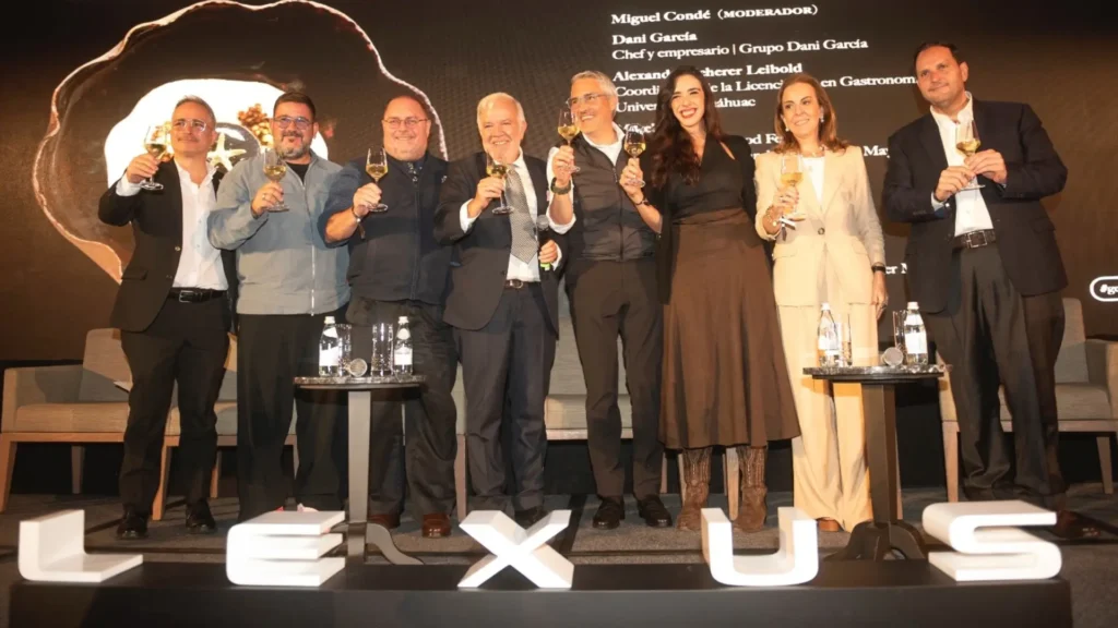 Ponentes brindan por el futuro de la gastronomía en Gentleman Gourmet 2026.